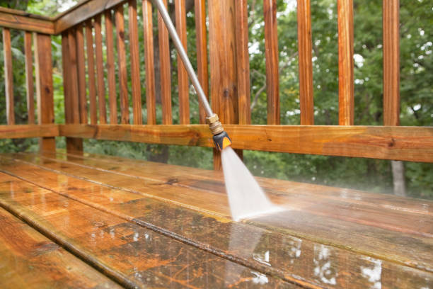 Best Pool Deck Cleaning  in Centreville, VA